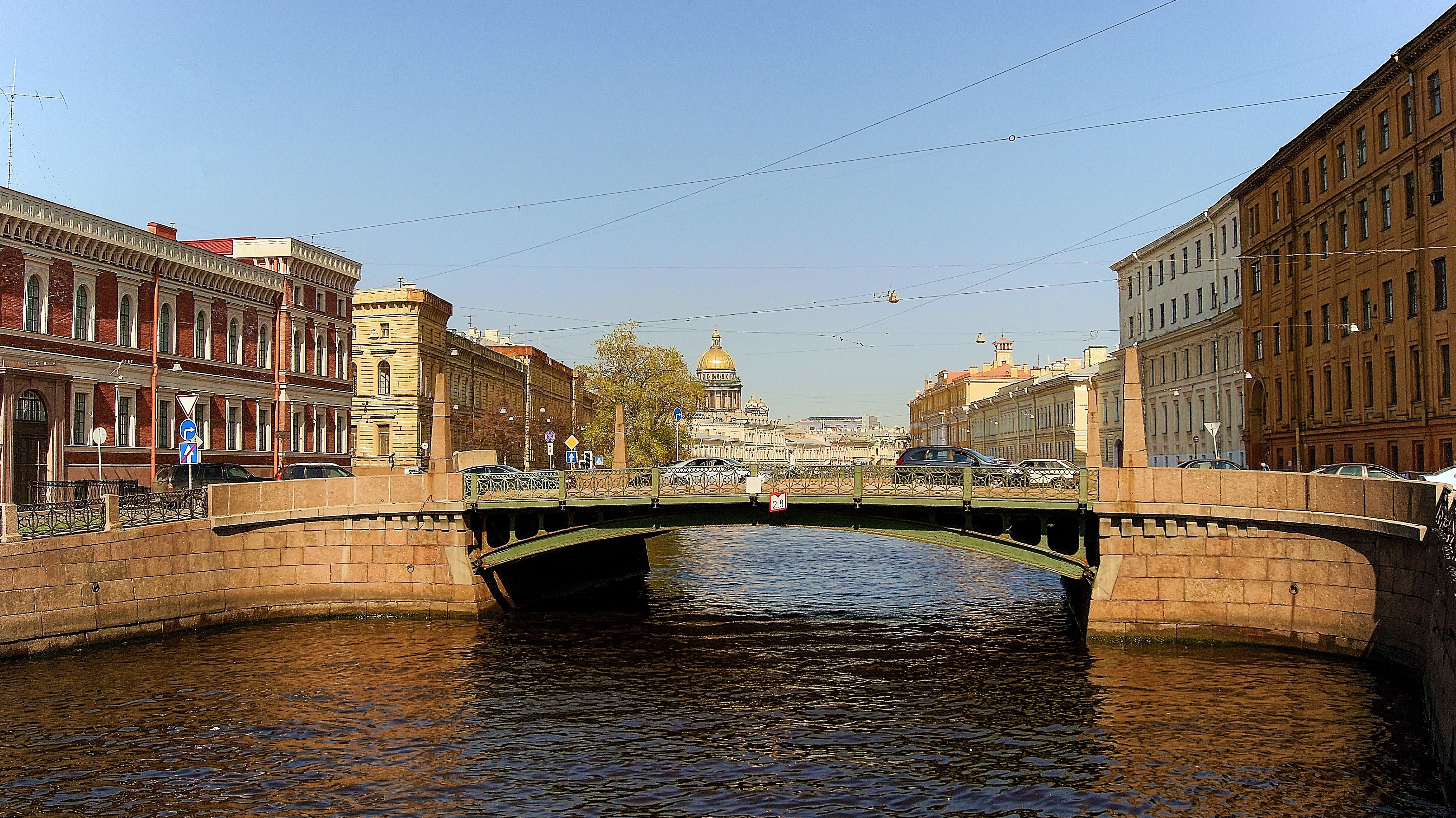 мост поцелуев питер