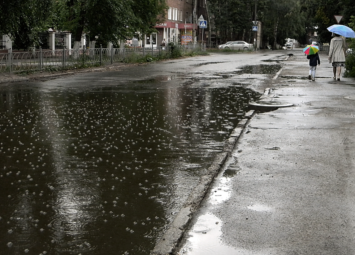 Картинки дождь лужи