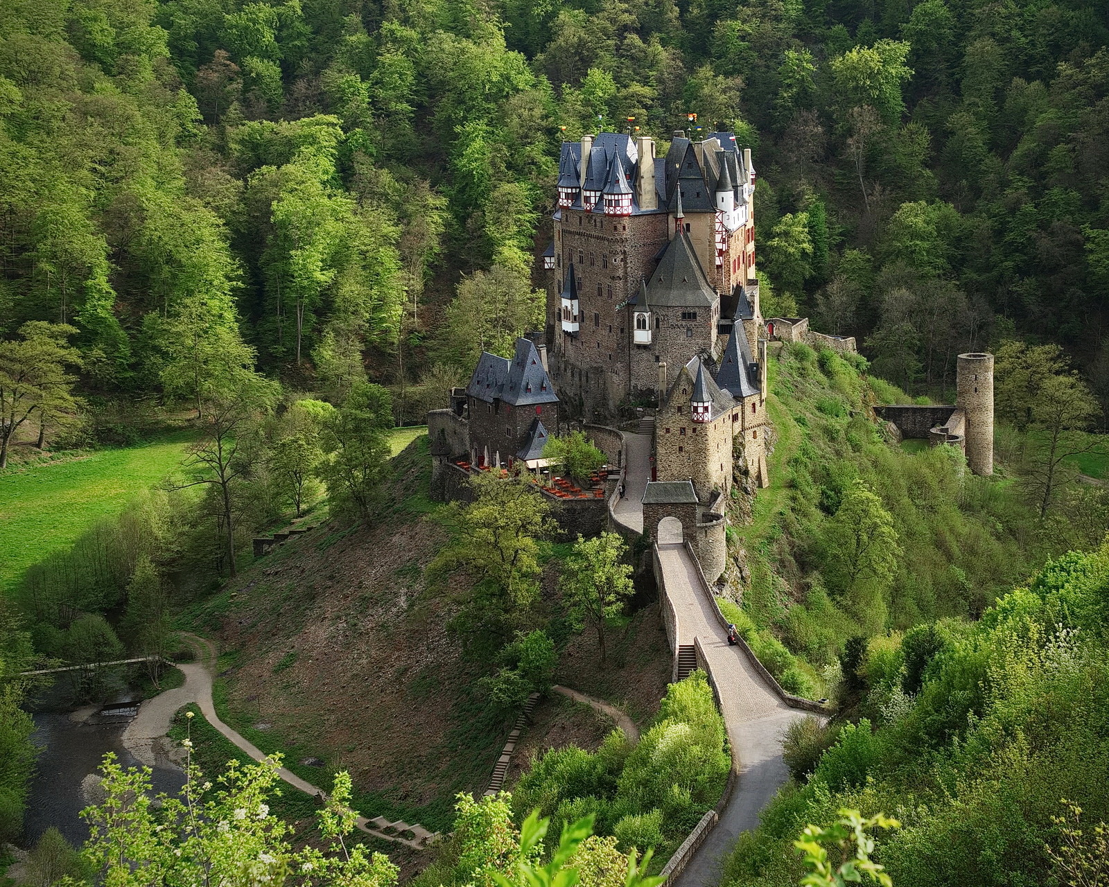 Замок Эльц (Burg Eltz)