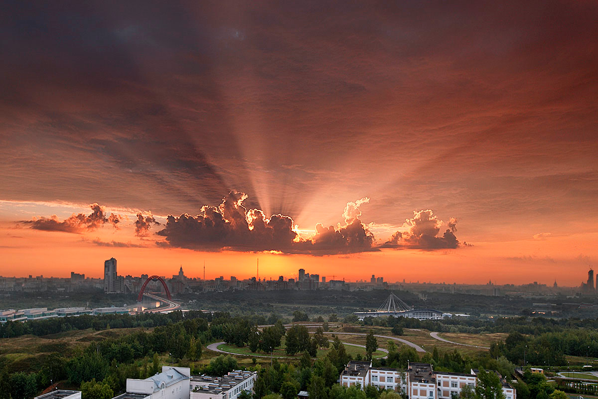 Фото москва сегодня утром