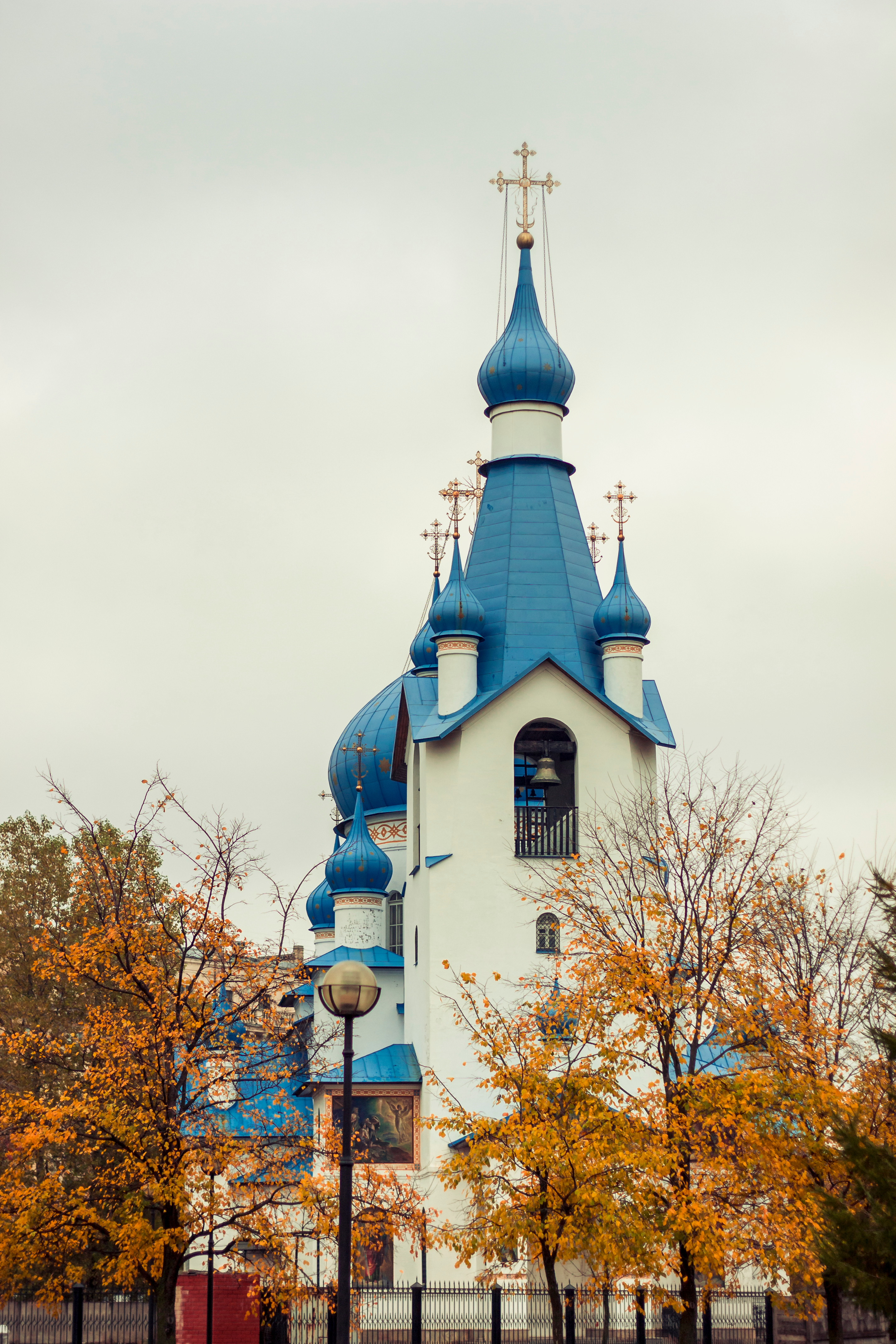 Название фото с церковью на конкурс