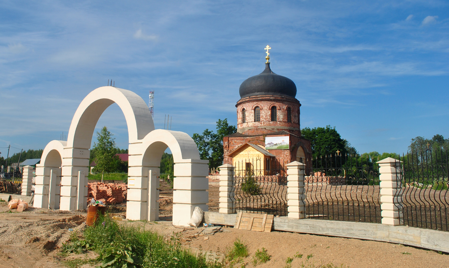 Вход в храм фото